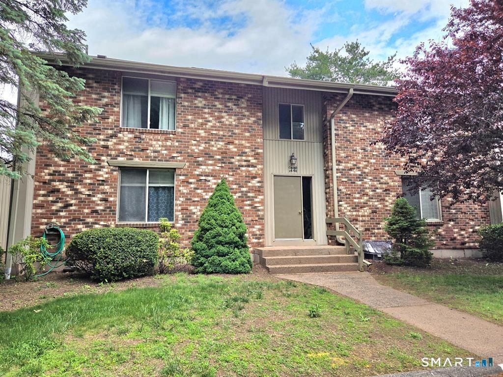 22 Amato Drive C, South Windsor, CT 06074