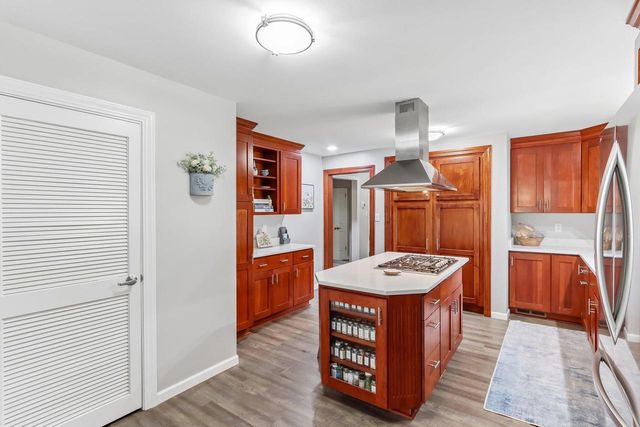 4515 Beverly LANE, Kenosha, WI 53142