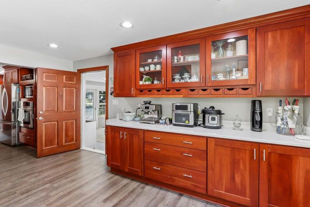 4515 Beverly LANE, Kenosha, WI 53142