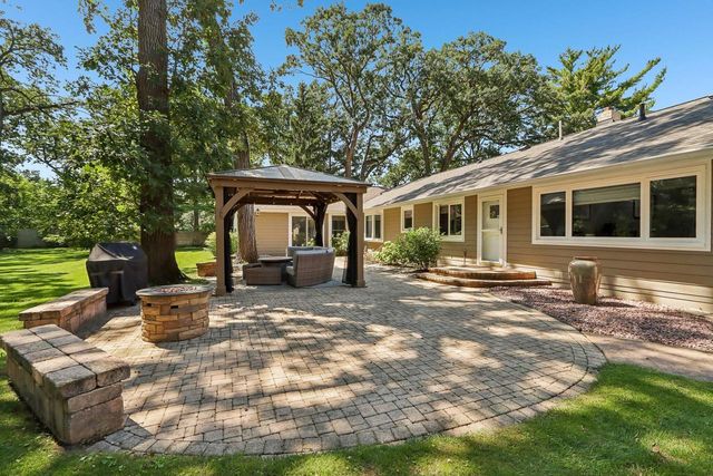 4515 Beverly LANE, Kenosha, WI 53142