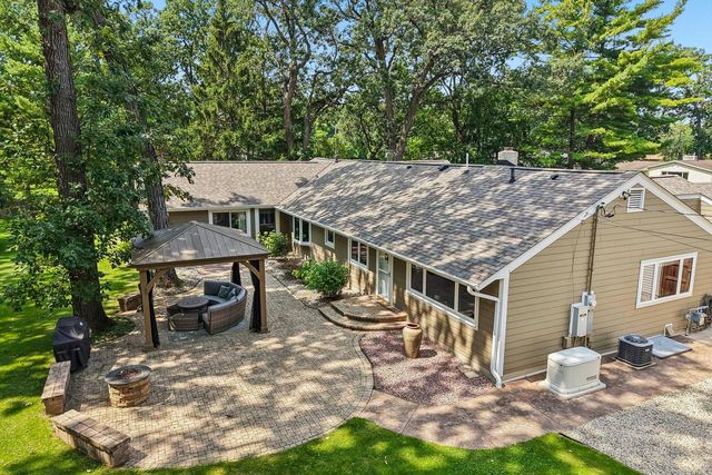 4515 Beverly LANE, Kenosha, WI 53142