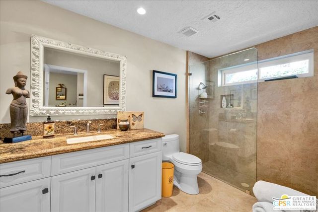 86 Magdalena Drive, Rancho Mirage, CA 92270