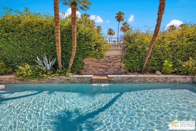 86 Magdalena Drive, Rancho Mirage, CA 92270