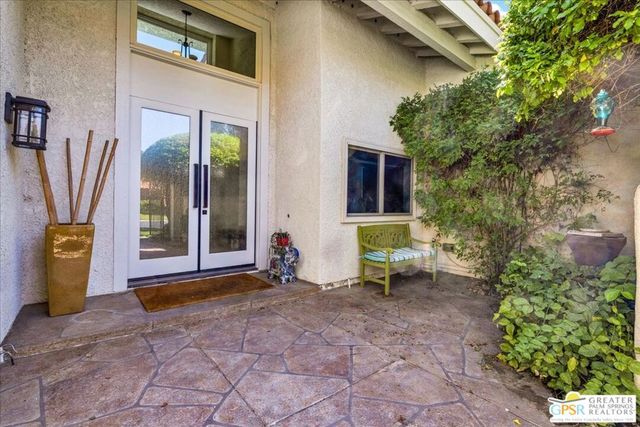 86 Magdalena Drive, Rancho Mirage, CA 92270