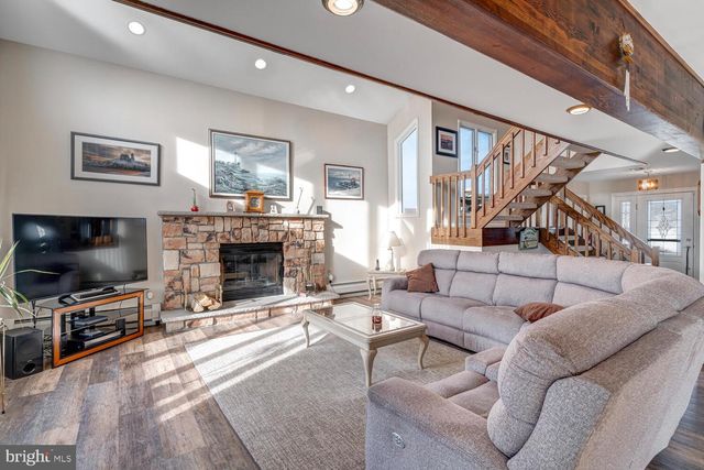 1988 MILL CREEK ROAD, Manahawkin, NJ 08050