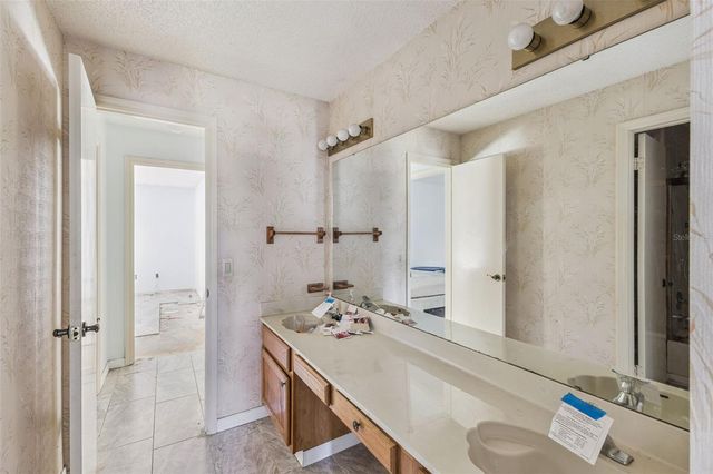 595 SILVERGATE LOOP, Lake Mary, FL 32746