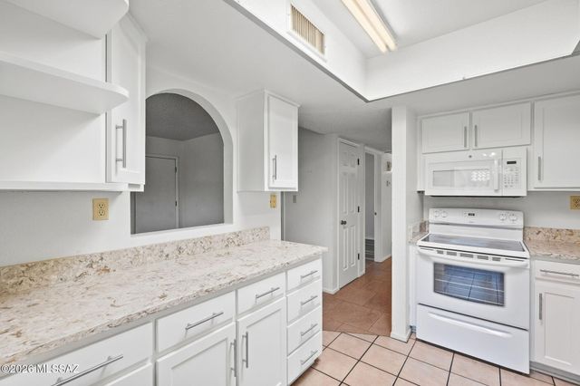 3858 N Muriel Avenue, Tucson, AZ 85719