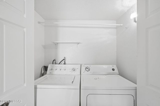 3858 N Muriel Avenue, Tucson, AZ 85719