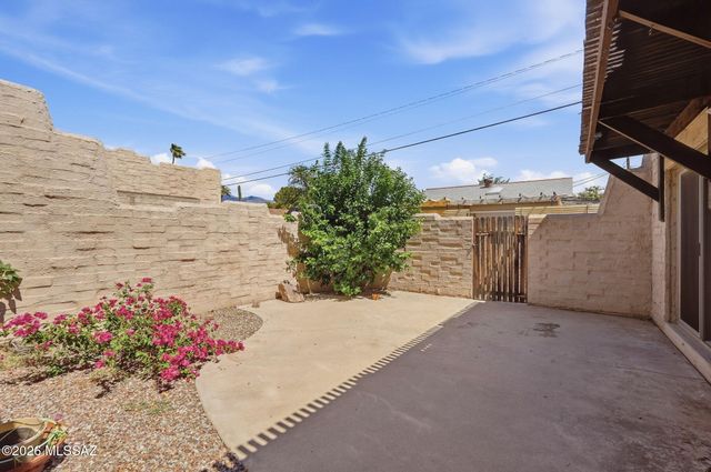3858 N Muriel Avenue, Tucson, AZ 85719