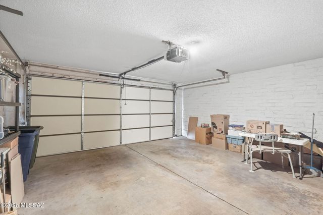 3858 N Muriel Avenue, Tucson, AZ 85719