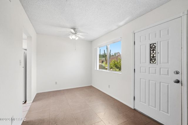 3858 N Muriel Avenue, Tucson, AZ 85719
