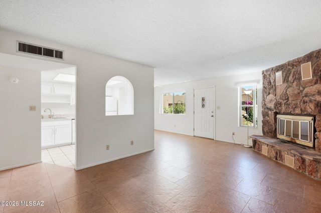 3858 N Muriel Avenue, Tucson, AZ 85719