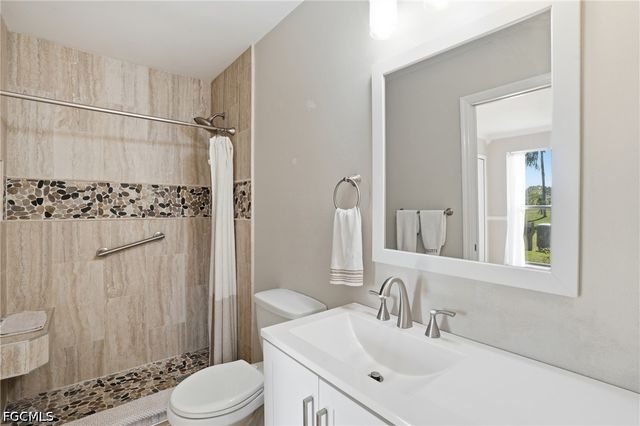 5692 Foxlake DR, North Fort Myers, FL 33917