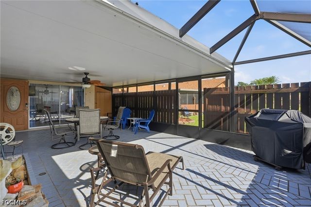 5692 Foxlake DR, North Fort Myers, FL 33917