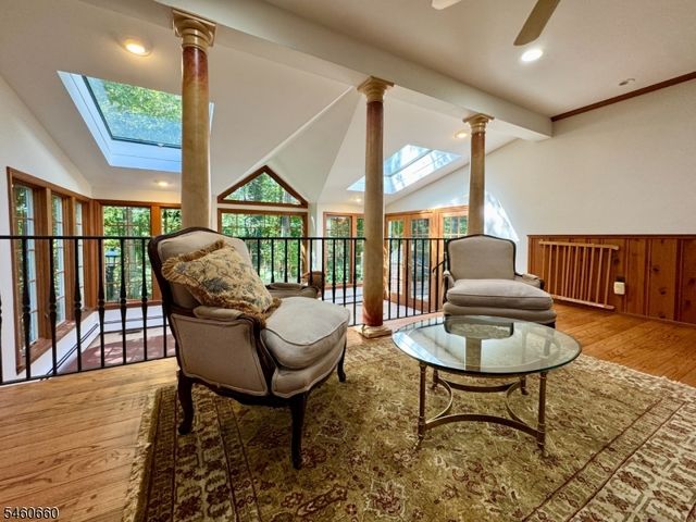 463 Laurel Ln, Kinnelon Boro, NJ 07405