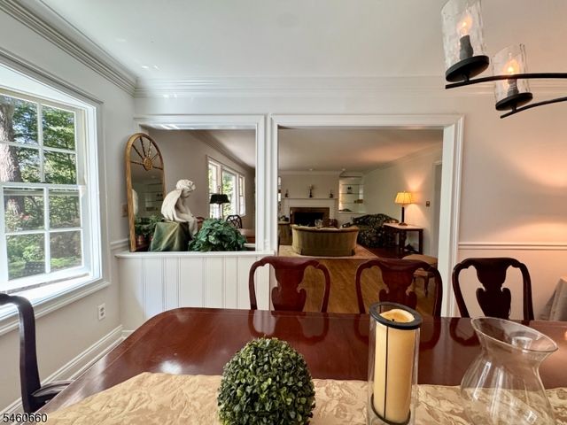 463 Laurel Ln, Kinnelon Boro, NJ 07405