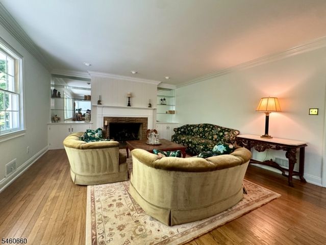 463 Laurel Ln, Kinnelon Boro, NJ 07405