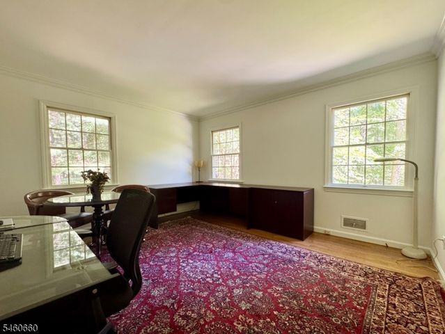 463 Laurel Ln, Kinnelon Boro, NJ 07405