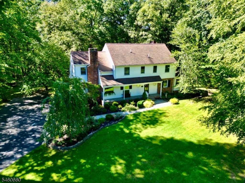 463 Laurel Ln, Kinnelon Boro, NJ 07405 — photo 4