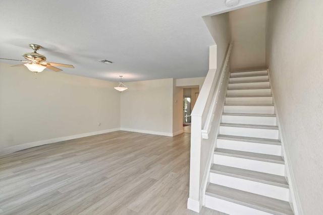 5961 London Lane, Tamarac, FL 33321