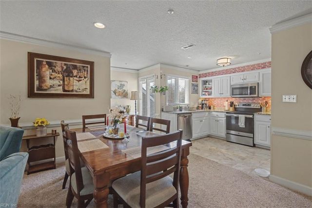 726 Graves Ordinary, Williamsburg, VA 23185