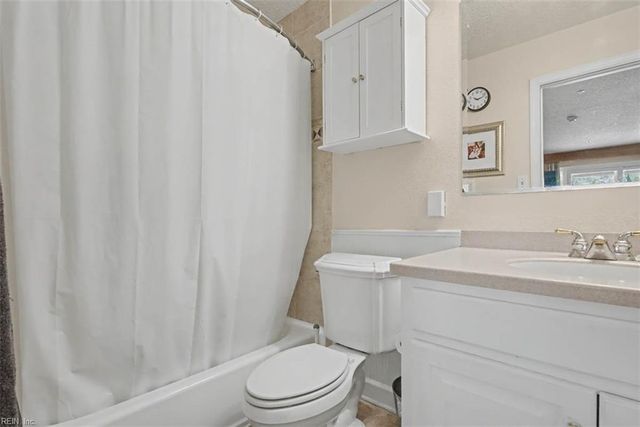 726 Graves Ordinary, Williamsburg, VA 23185