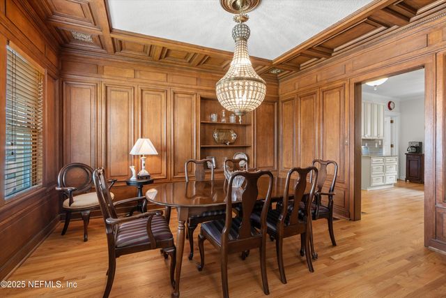 1112 COLOMBO Street, Jacksonville, FL 32207