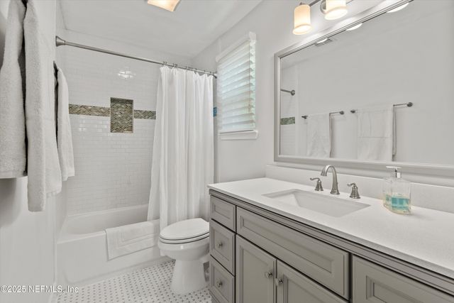 1112 COLOMBO Street, Jacksonville, FL 32207