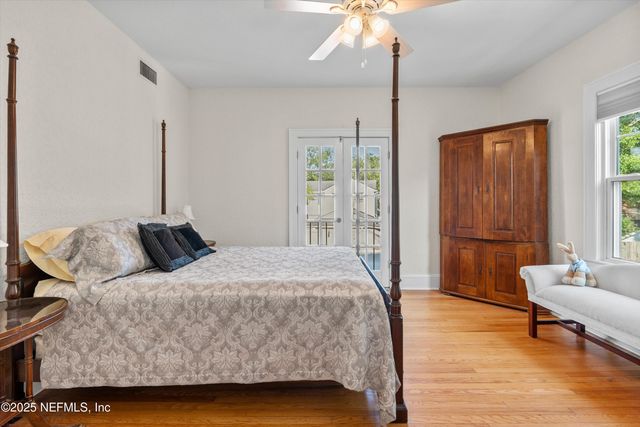 1112 COLOMBO Street, Jacksonville, FL 32207