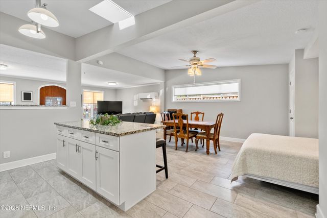 1112 COLOMBO Street, Jacksonville, FL 32207