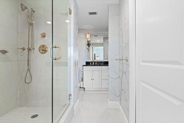 44 Cocoanut Row 526b, Palm Beach, FL 33480