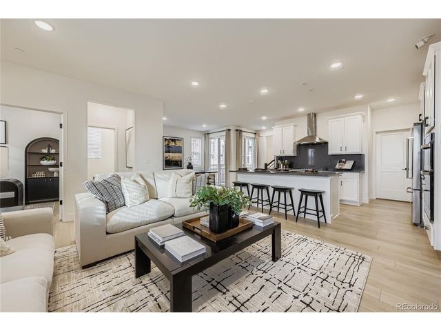 3332 W 88th Ave, Westminster, CO 80031