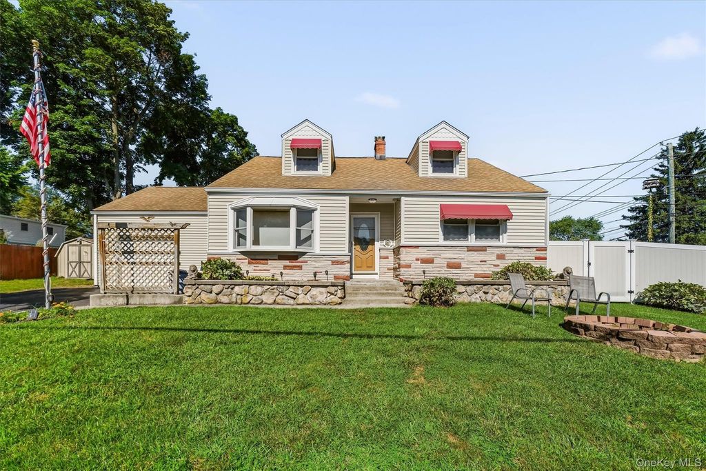 941 Lyman Avenue, Peekskill, NY 10566 — exterior