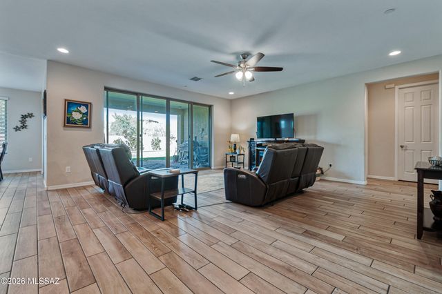 5040 W Paseo Rancho Acero, Tucson, AZ 85742