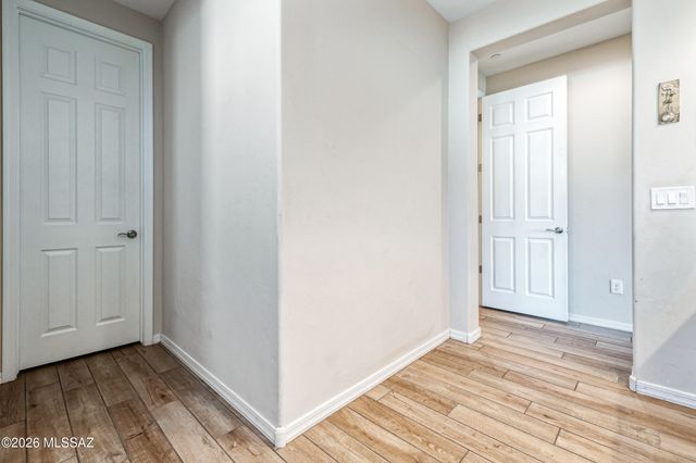 5040 W Paseo Rancho Acero, Tucson, AZ 85742