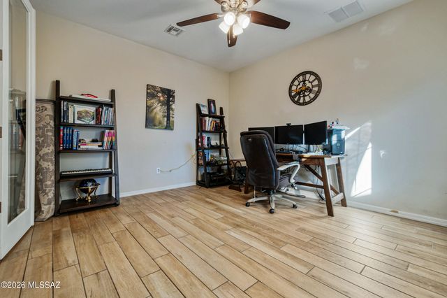 5040 W Paseo Rancho Acero, Tucson, AZ 85742