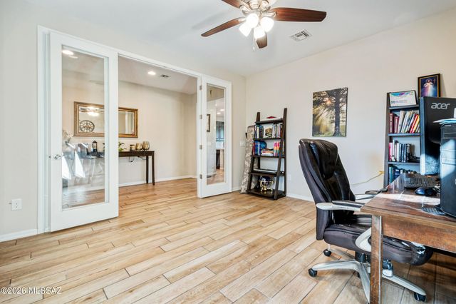 5040 W Paseo Rancho Acero, Tucson, AZ 85742