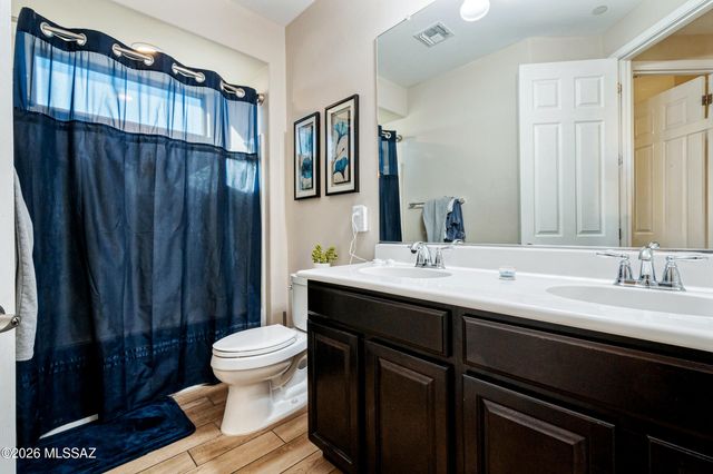 5040 W Paseo Rancho Acero, Tucson, AZ 85742