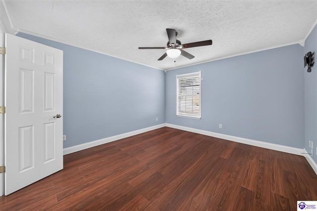 200 Scarlet Avenue, Radcliff, KY 40160