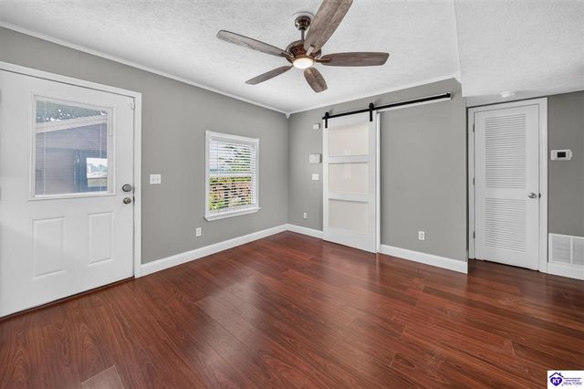 200 Scarlet Avenue, Radcliff, KY 40160