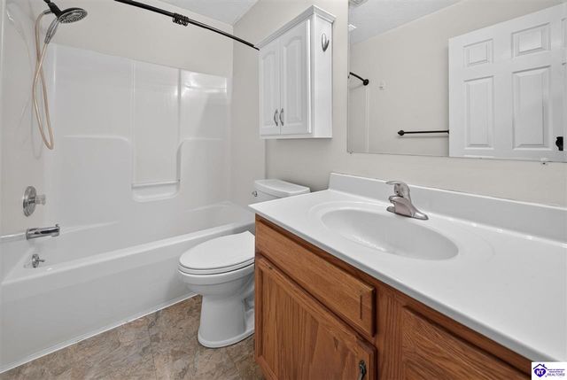 200 Scarlet Avenue, Radcliff, KY 40160
