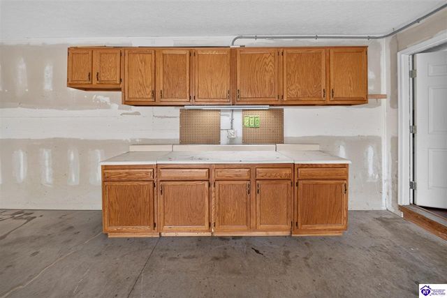 200 Scarlet Avenue, Radcliff, KY 40160
