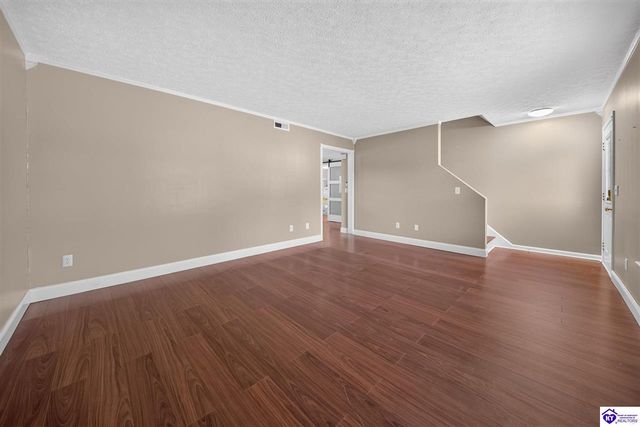 200 Scarlet Avenue, Radcliff, KY 40160