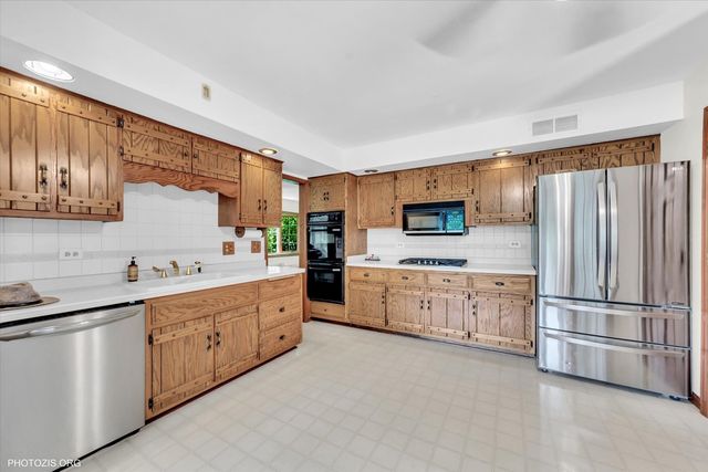 24341 W 103rd Street, Naperville, IL 60564