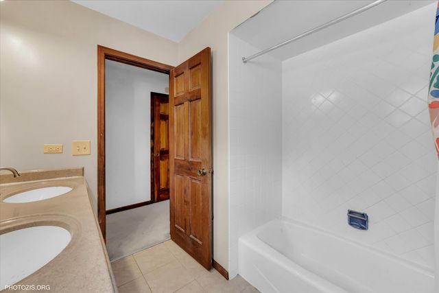 24341 W 103rd Street, Naperville, IL 60564
