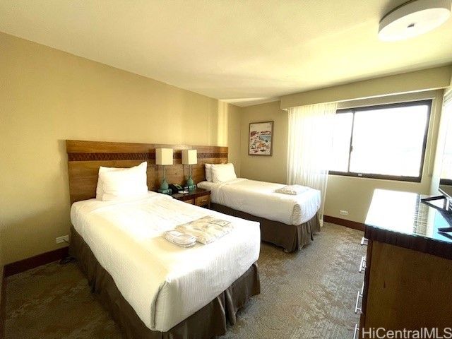 2470 Kalakaua Avenue 2401, Honolulu, HI 96815