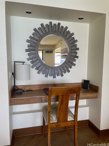 2470 Kalakaua Avenue 2401, Honolulu, HI 96815