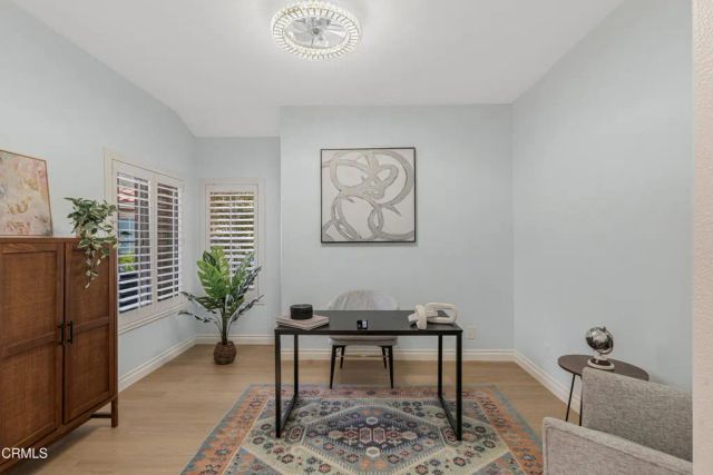 146 Symphony Lane, Oak Park, CA 91377