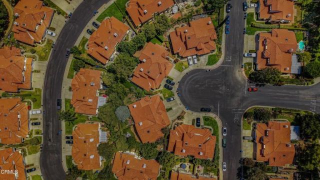 146 Symphony Lane, Oak Park, CA 91377