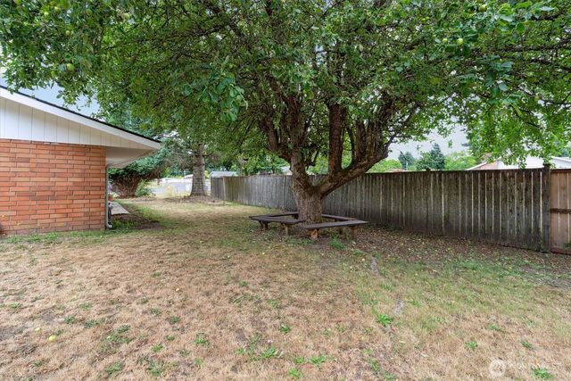 2598 25th Loop SE, Lacey, WA 98503